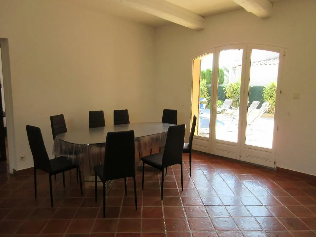 Villa Spacieuse, Climatisation, Piscine, Jardin Paysage, Proche Mer Saint-Cyr-sur-Mer France